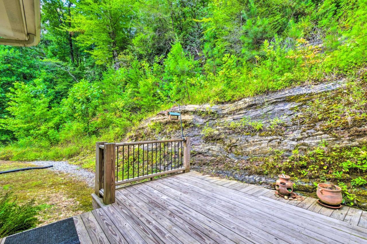 Cozy Riverside Dahlonega Home With Kayaks And Fire Pit מראה חיצוני תמונה